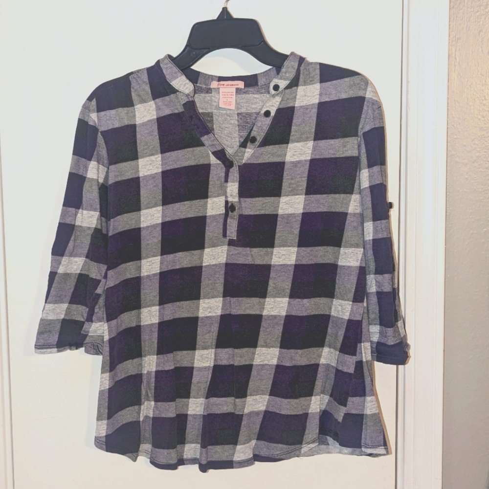 Cotton V-neck Shirt Rolled Sleeves